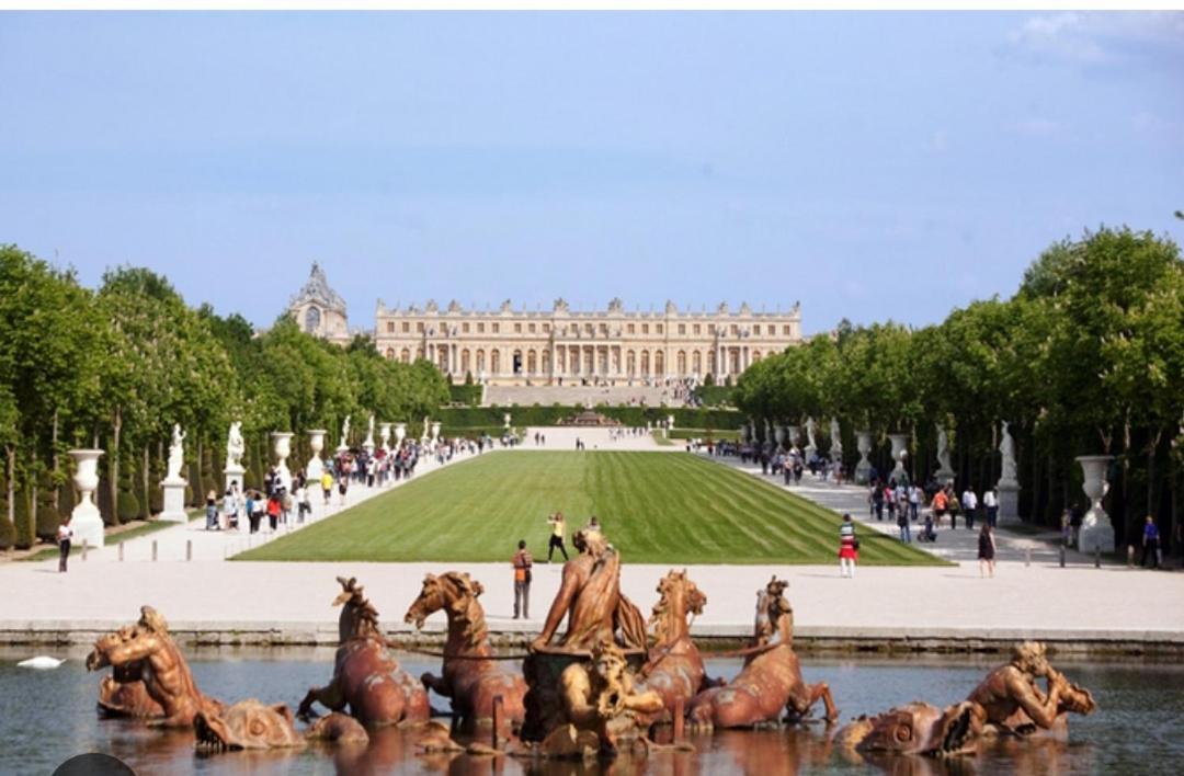 Home Versailles Exterior photo